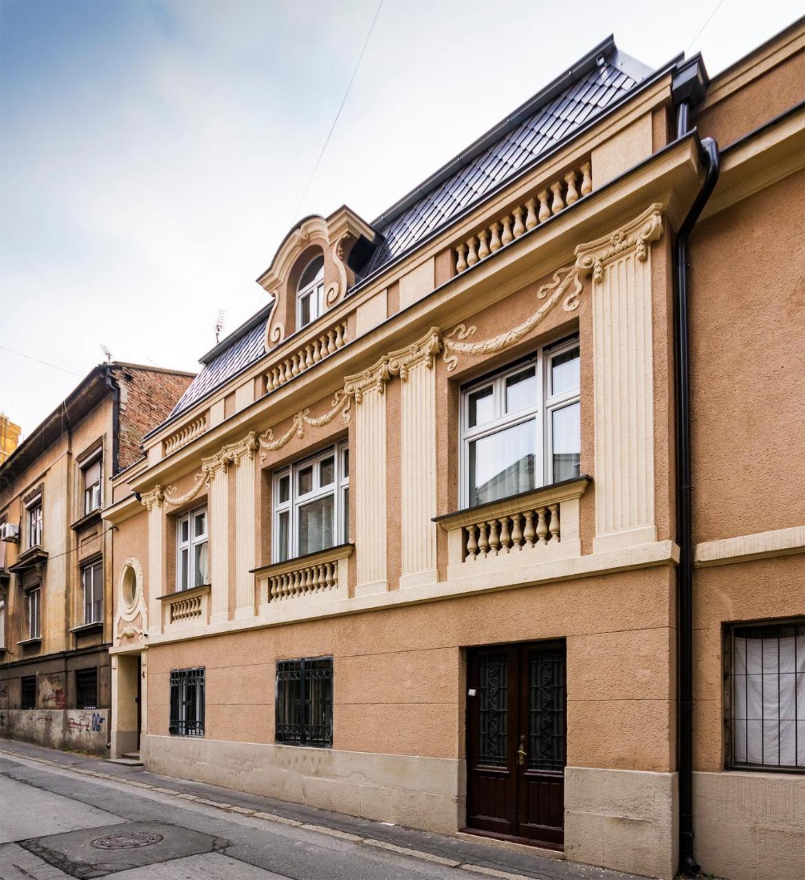 Lux Villa Old Town Белград Экстерьер фото